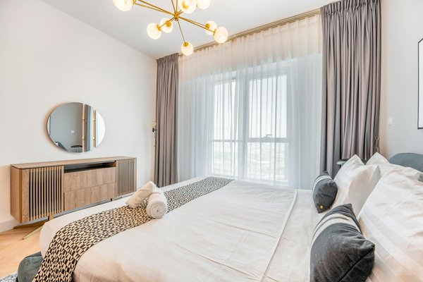 Repeindre volets bois déjà peints : conseils et astuces utiles