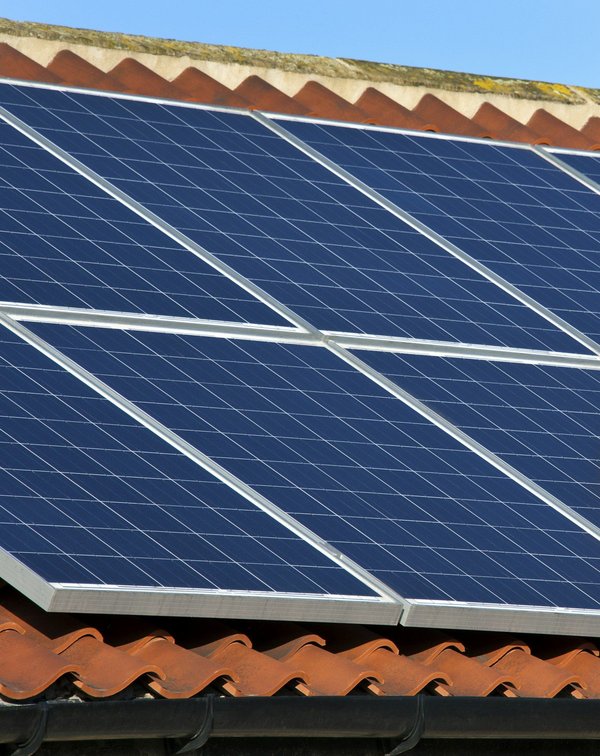 Panneau solaire photovoltaïque : définition et avantages à découvrir