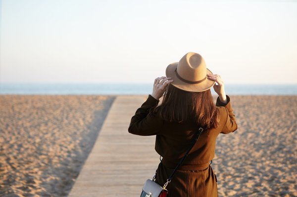 Acheter une affiche femme : inspirez-vous avec style et créativité